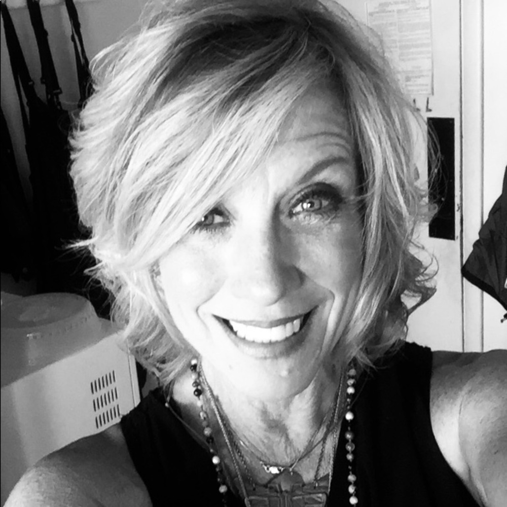 Meet your Posher, Denise